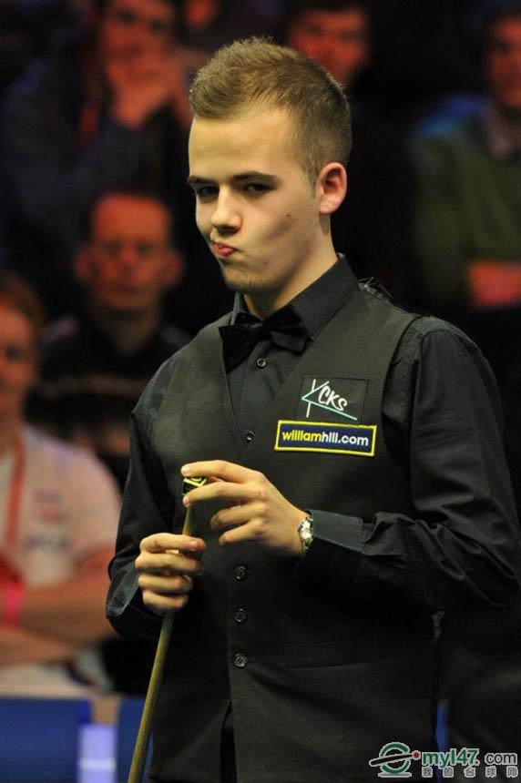 队为她量身 队为她量身